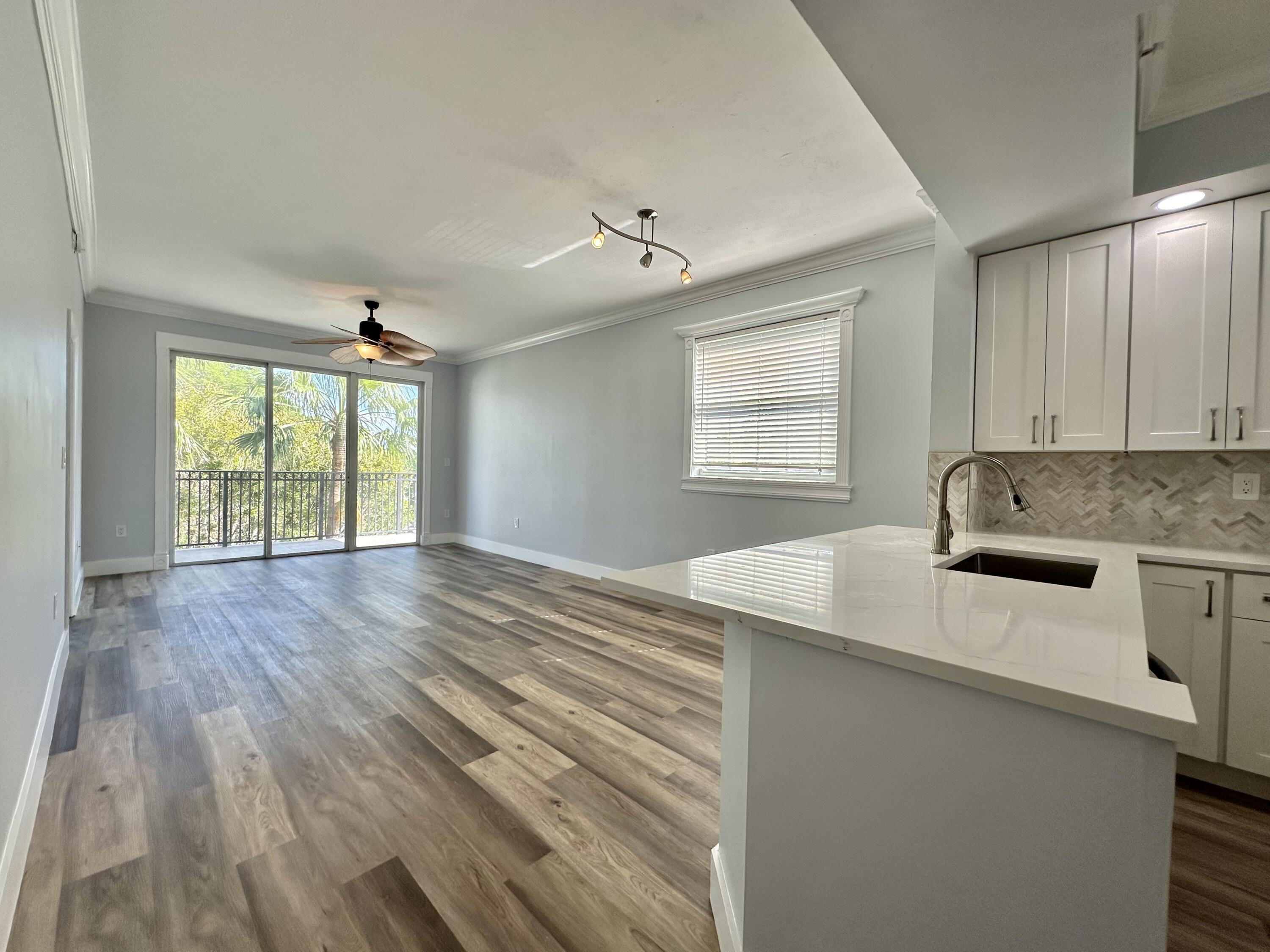 27 Royal Palm Way, Unit 406 Boca Raton, FL 33432 - Photo 11 of 45 IMG_6191