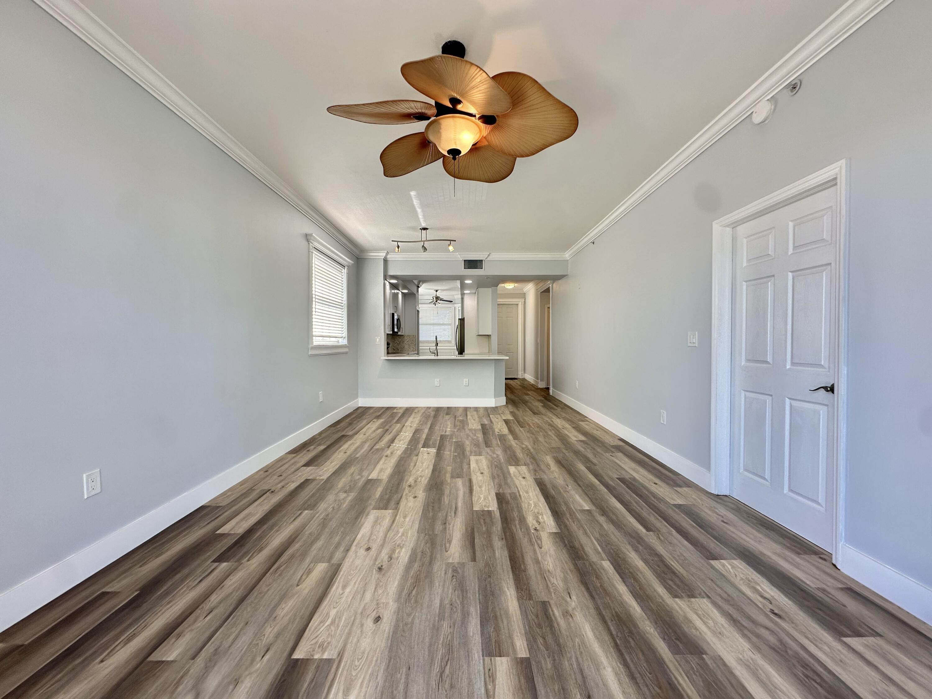 27 Royal Palm Way, Unit 406 Boca Raton, FL 33432 - Photo 15 of 45 IMG_6198