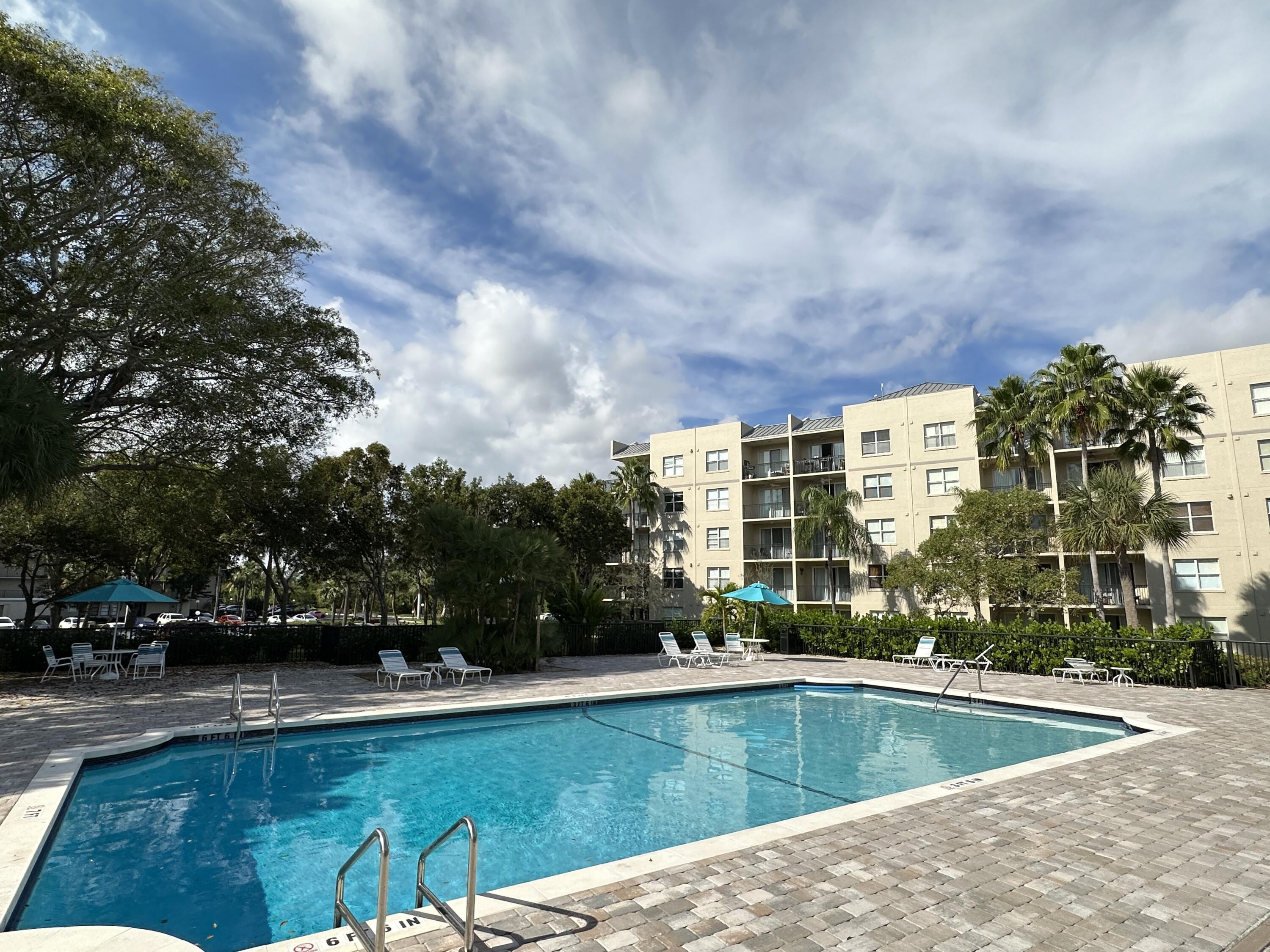27 Royal Palm Way, Unit 406 Boca Raton, FL 33432 - Photo 42 of 45 IMG_3669