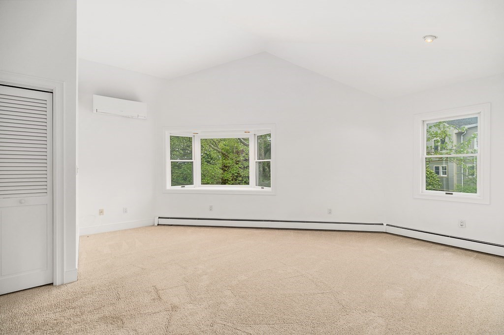 21 Pine Street, Unit 5 Manchester, MA 01944 - Photo 15 of 32