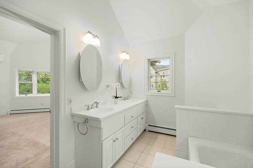 21 Pine Street, Unit 5 Manchester, MA 01944 - Photo 17 of 32