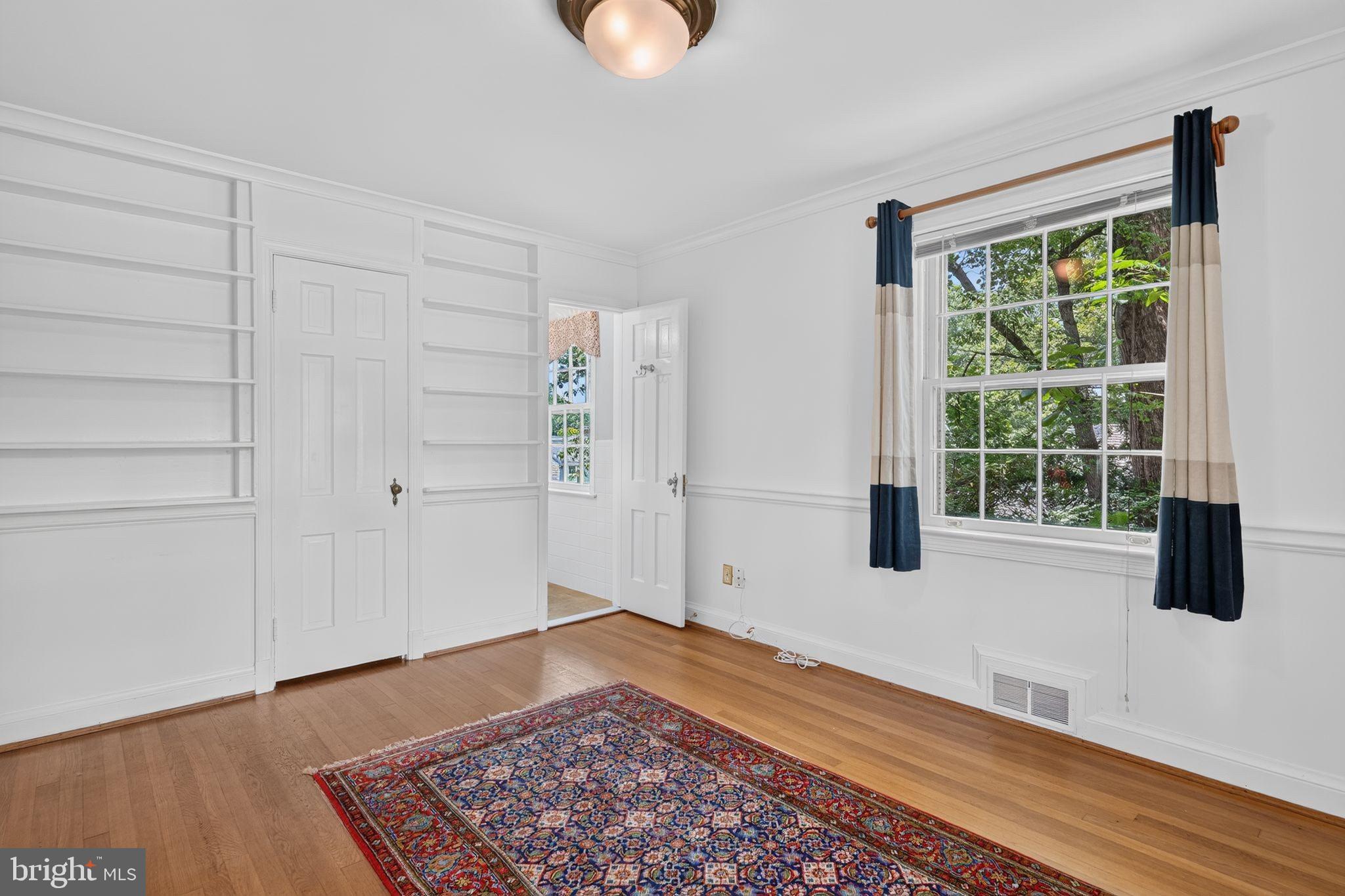 8112 Rayburn Road Bethesda, MD 20817 - Photo 23 of 52