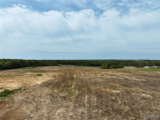 $907,250 | 0 Near I-55 / Street, Perryville, MO 63775