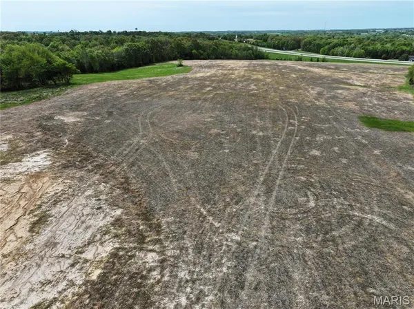 $907,250 | 0 Near I-55 / Street, Perryville, MO 63775