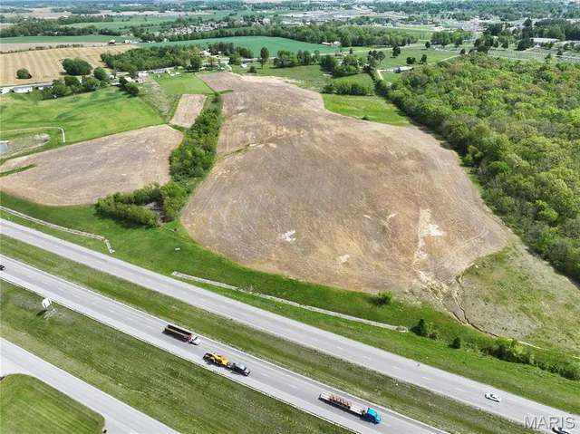 $907,250 | 0 Near I-55 / Street, Perryville, MO 63775