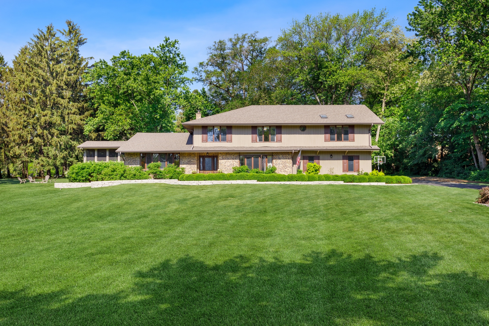800 Sterling Road Inverness, IL 60067 - Photo 43 of 43 a aerial view of a house next to a big yard
