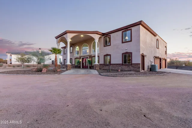 $1,899,000 | 8315 East Palm Lane, Mesa, AZ 85207