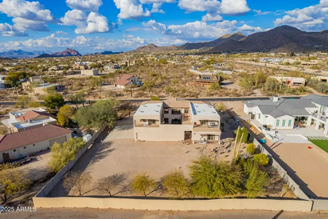 $1,899,000 | 8315 East Palm Lane, Mesa, AZ 85207