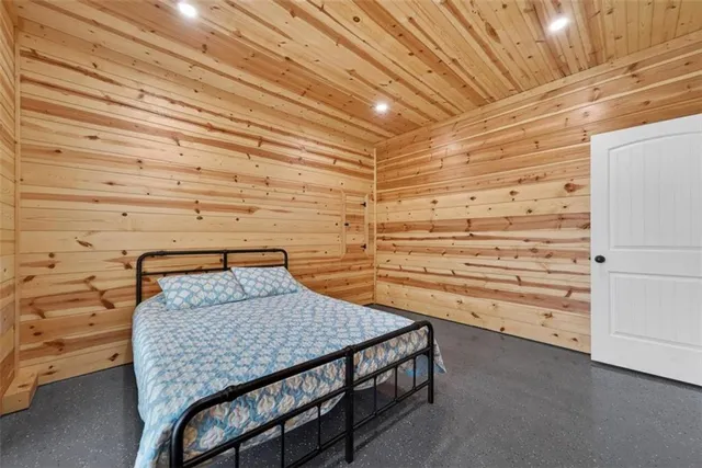 $925,000 | 63 Tomahawk Drive, Sparta, GA 31087