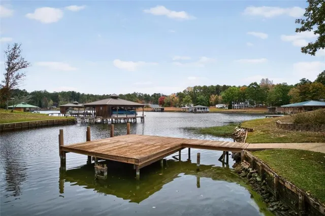 $925,000 | 63 Tomahawk Drive, Sparta, GA 31087