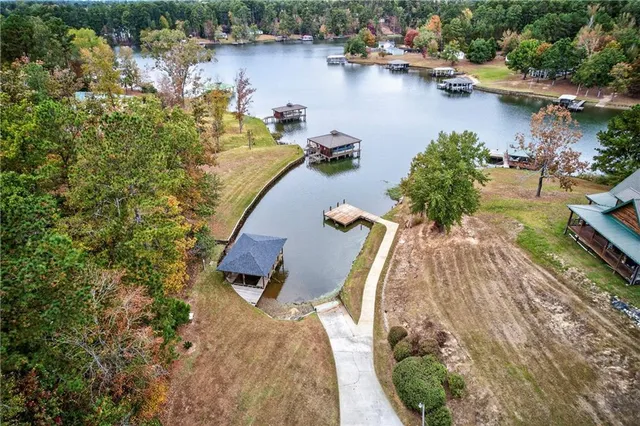 $925,000 | 63 Tomahawk Drive, Sparta, GA 31087