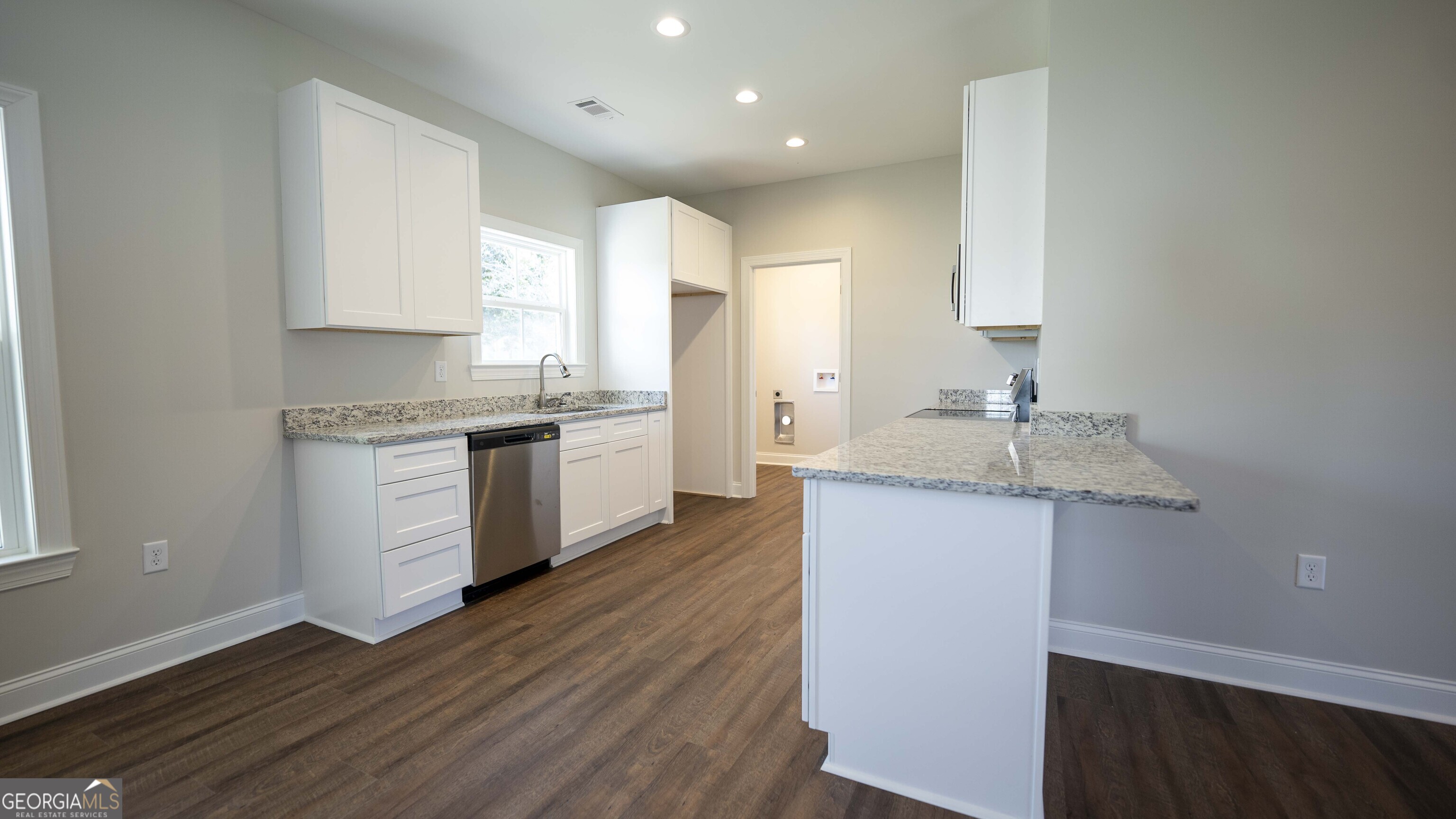 264 Ann Street Cochran, GA 31014 - Photo 5 of 26