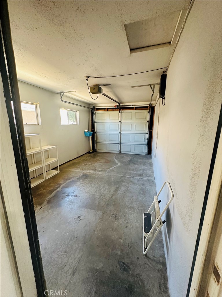 28940 Carmel Road Menifee, CA 92586 - Photo 22 of 29 Garage.