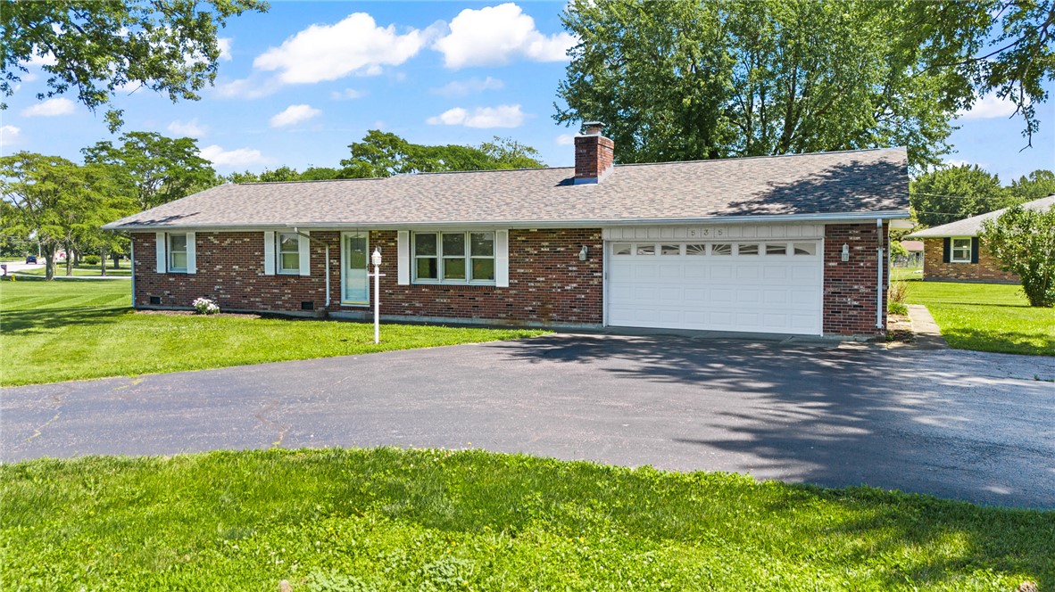 535 Barnhart Road Troy, OH 45373 - Photo 2 of 37