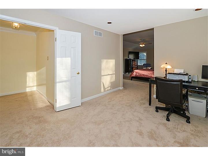 1646 Fairfield Road Yardley, PA 19067 - Photo 15 of 25 Office / Study