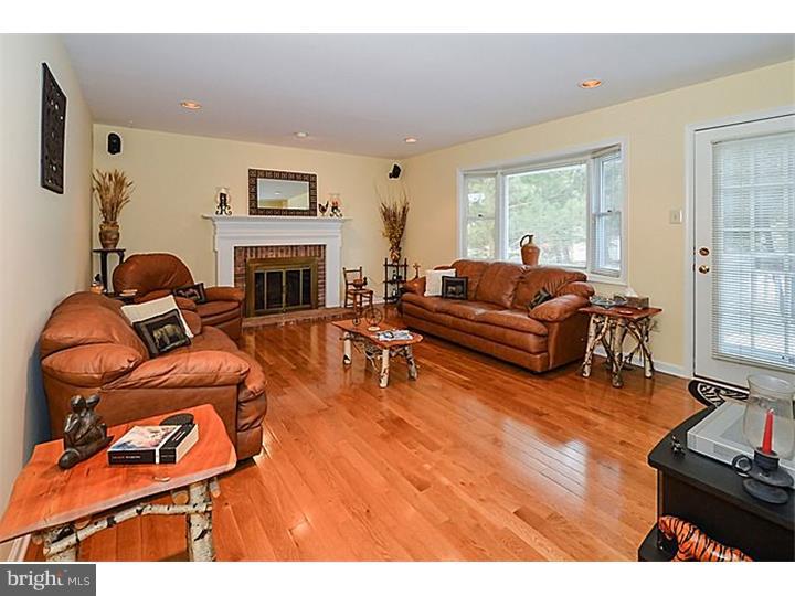 1646 Fairfield Road Yardley, PA 19067 - Photo 8 of 25 Family Room