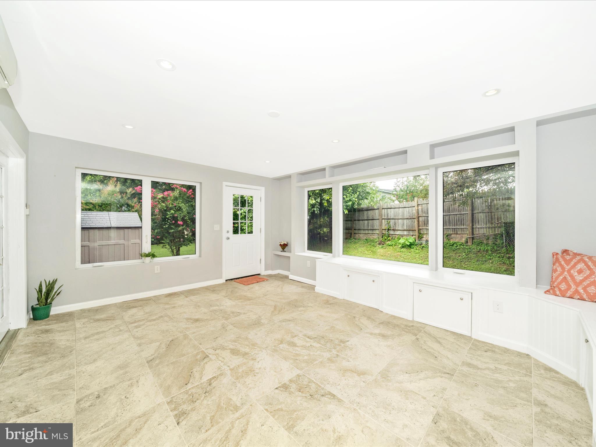 3313 Estelle Terrace Silver Spring, MD 20906 - Photo 21 of 52 a view of an empty room with a window