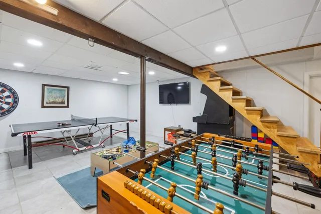 $625,000 | 46 Crestwood Drive, Conway, NH 03845