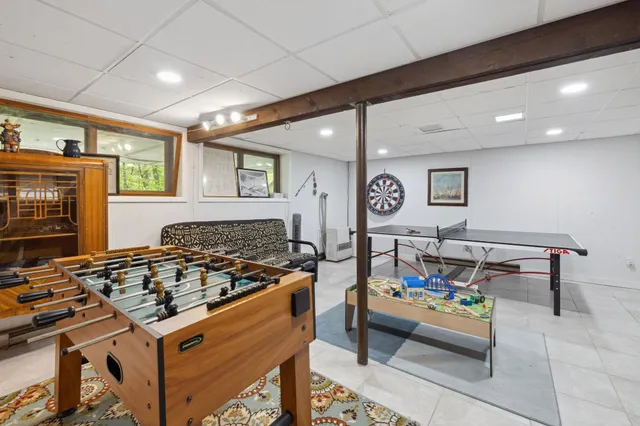 $625,000 | 46 Crestwood Drive, Conway, NH 03845