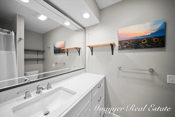 $449,000 | 6204 Tahoe Drive Southeast, Grand Rapids, MI 49546