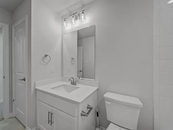 $4,395 | 861 Lady Tessala Avenue, Lewisville, TX 75056