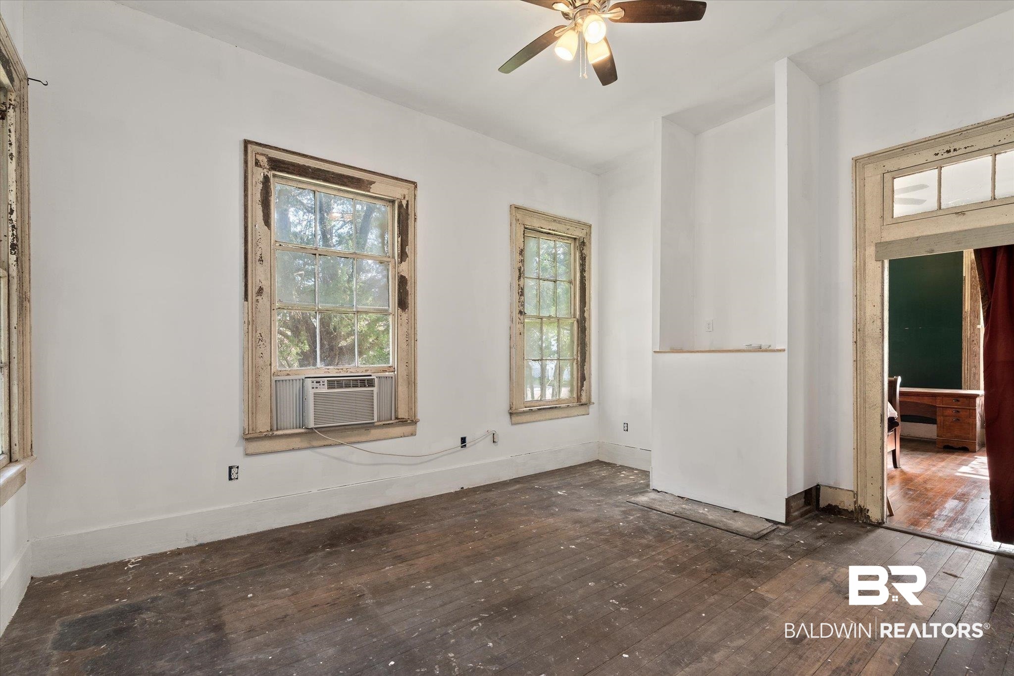 450 Charles Street Mobile, AL 36604 - Photo 15 of 20