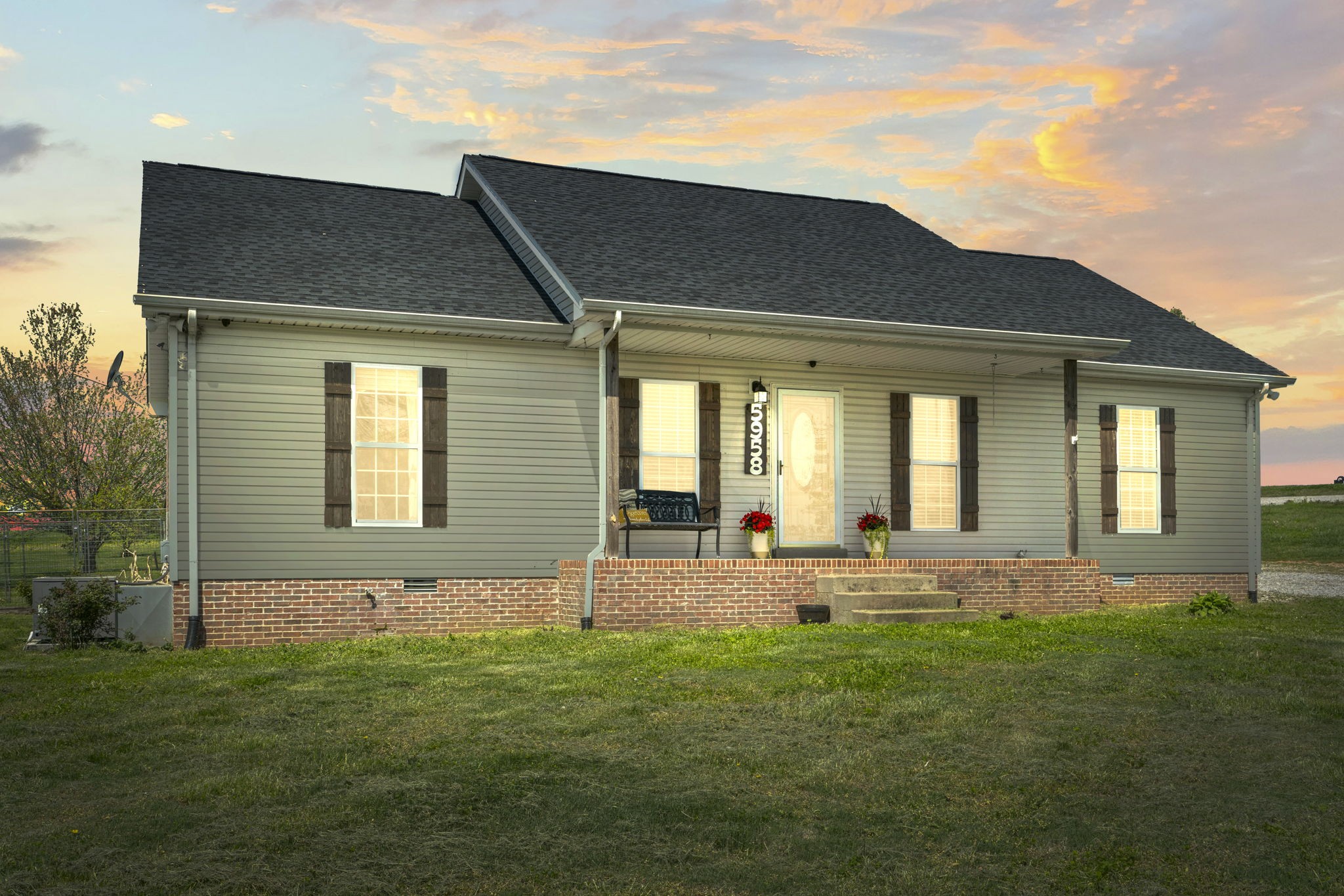 5958 Fred Perry Road Springfield, TN 37172 - Photo 1 of 32 a front view of house with yard and outdoor seating