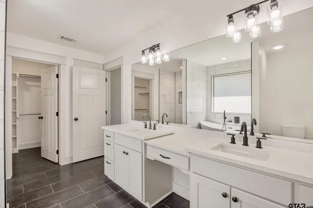 $2,500 | 7343 Rockpoint Lane, Tyler, TX 75703