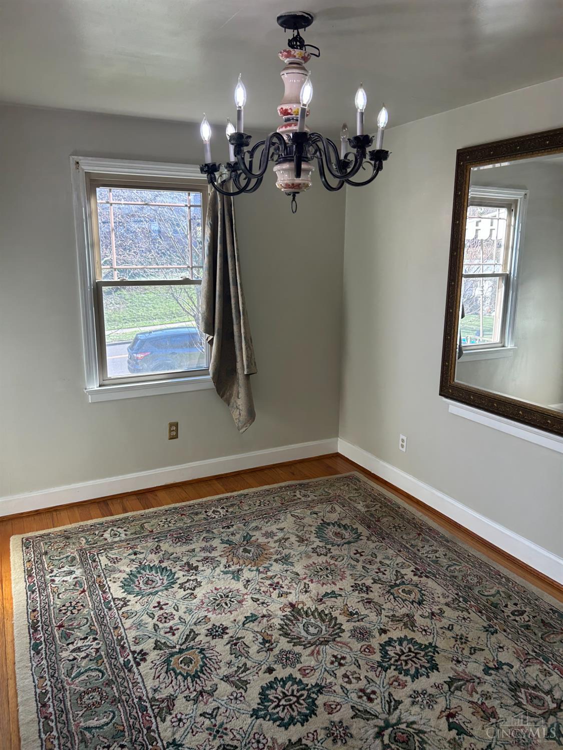 2187 Quebec Road Cincinnati, OH 45205 - Photo 3 of 13 Dining Room