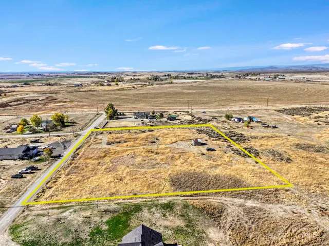 $85,000 | 584 North Circle, Shoshone, ID 83352