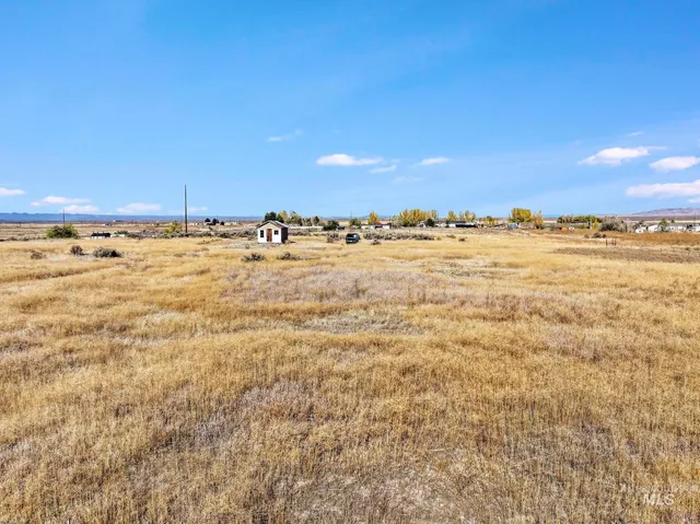 $85,000 | 584 North Circle, Shoshone, ID 83352