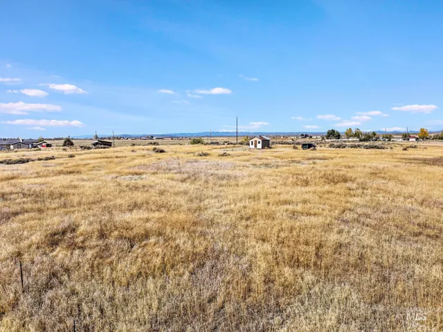 $85,000 | 584 North Circle, Shoshone, ID 83352
