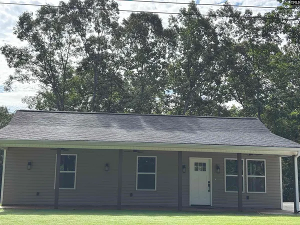 $315,000 | 213 Kenwood Drive, Westminster, SC 29693