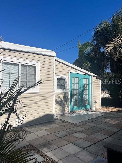 10315 Cortez Road West, Unit 1B Bradenton, FL 34210 - Photo 20 of 49 a front view of a house with garden
