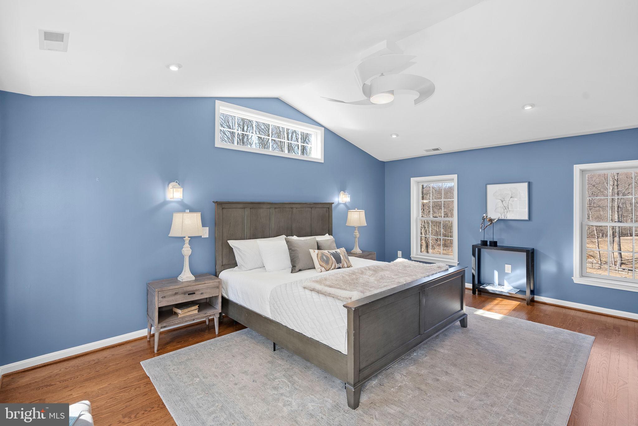 16250 Whitehaven Road Silver Spring, MD 20906 - Photo 21 of 87 Owner's retreat with vaulted ceilings
