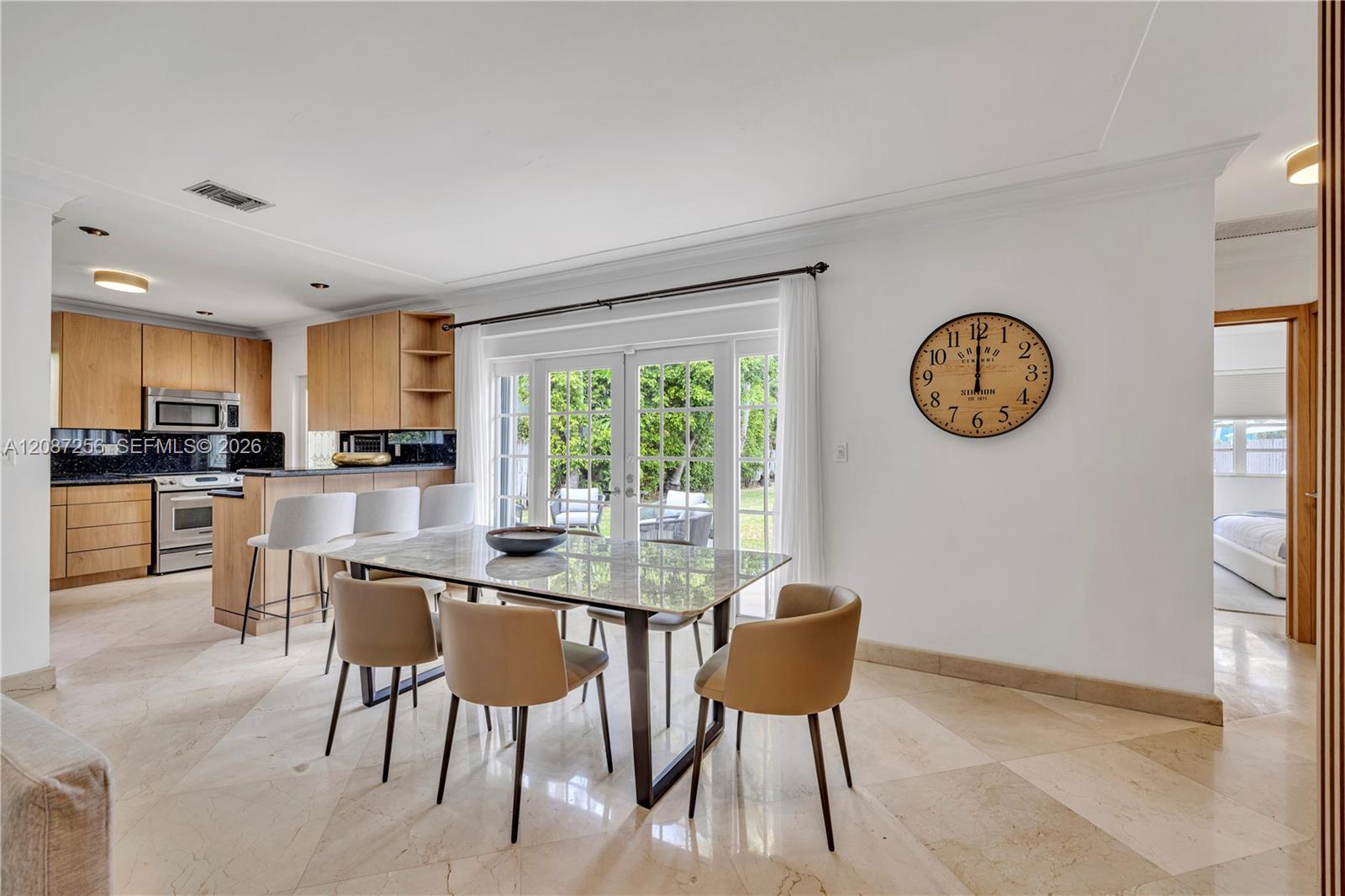 1815 Daytonia Road Miami Beach, FL 33141 - Photo 5 of 37 Gallery Image 5