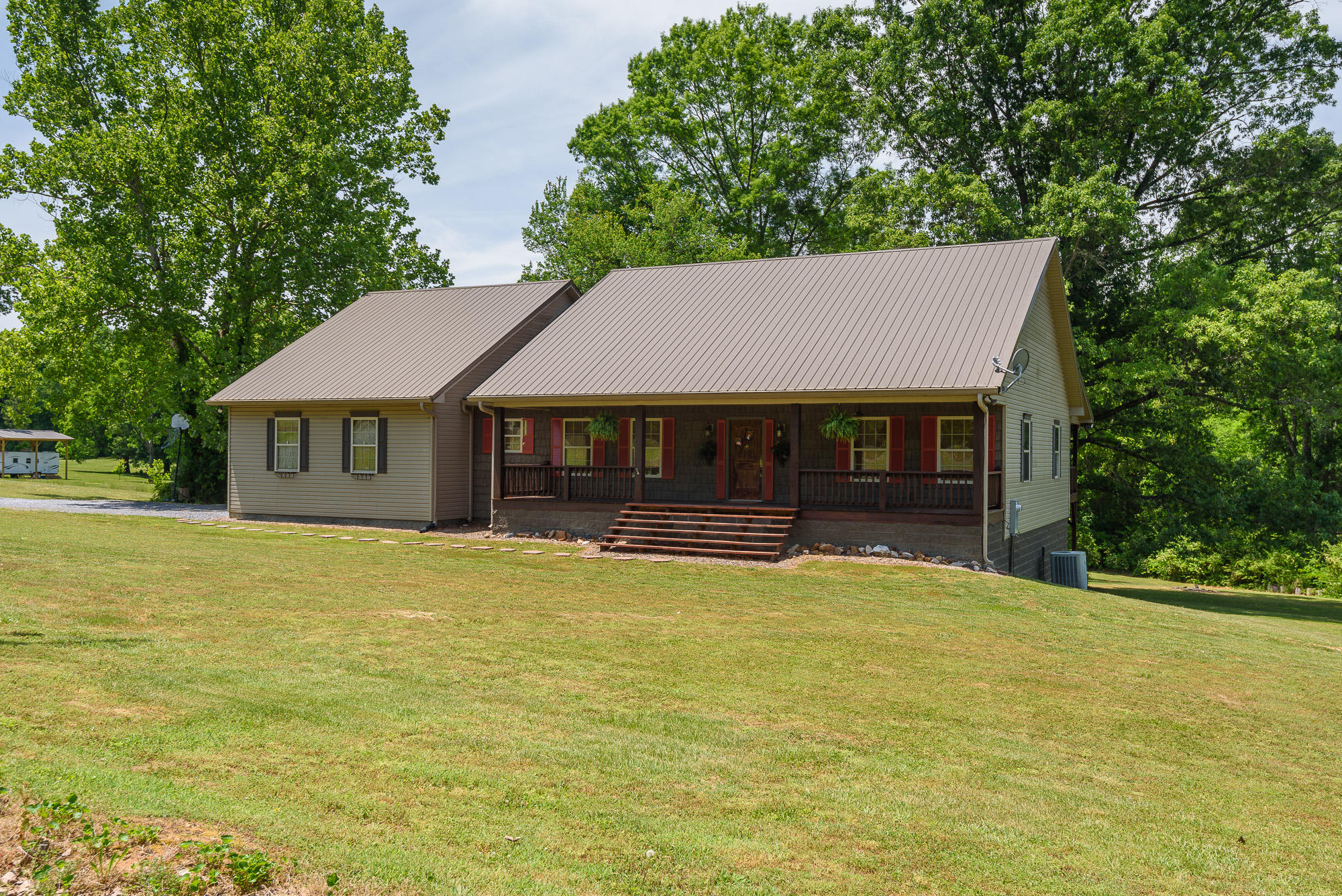 3907 Keith Valley Road Cohutta, GA 30710 - Photo 3 of 41 Front View
