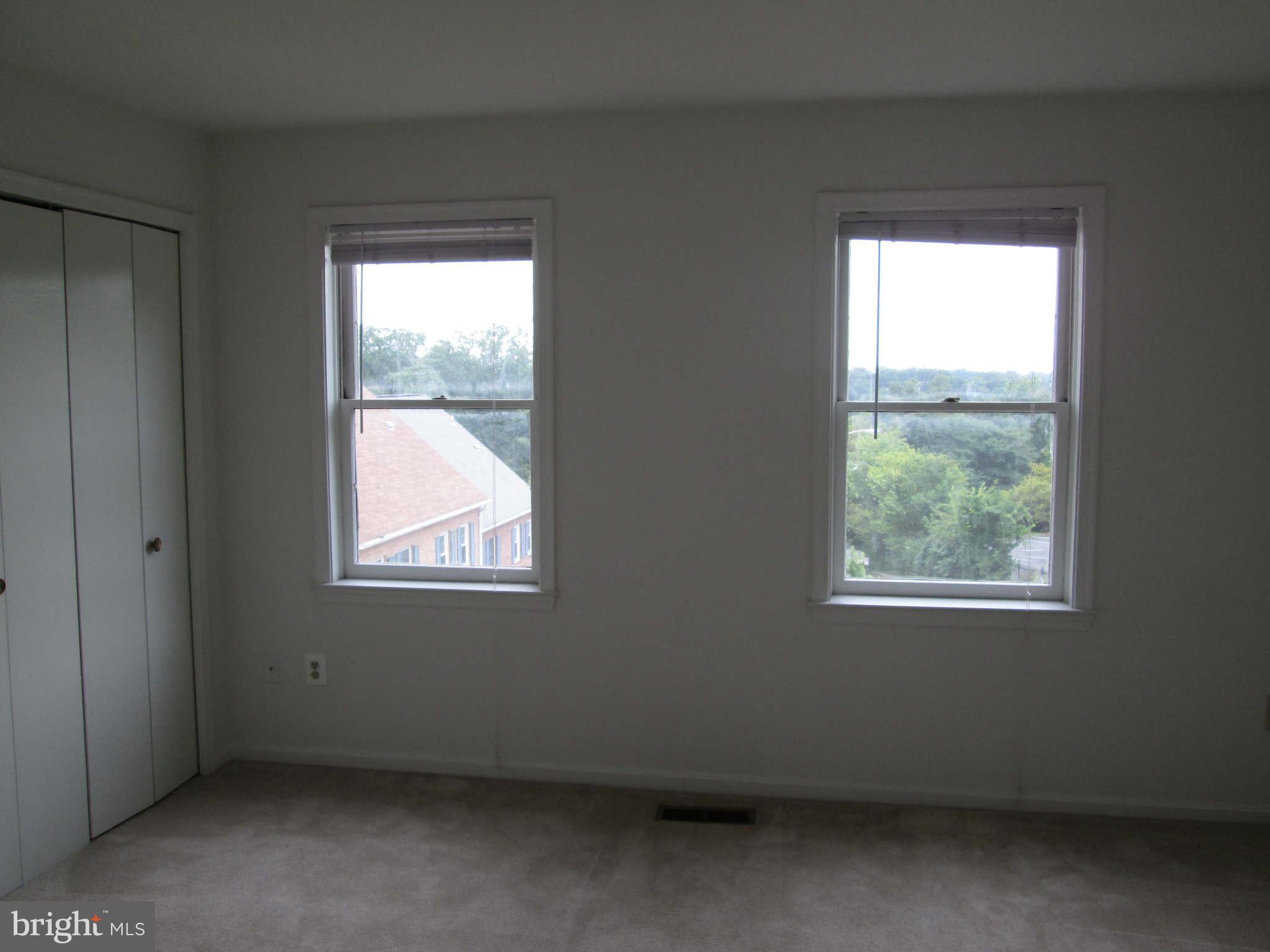 4905 7th Road South Arlington, VA 22204 - Photo 26 of 30 Bedroom (Master)