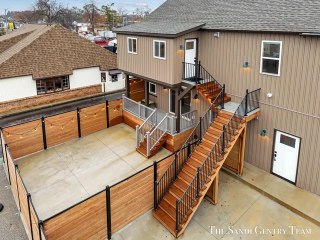 $549,900 | 300 North 7th Street, Unit 1 MAIN, Grand Haven, MI 49417