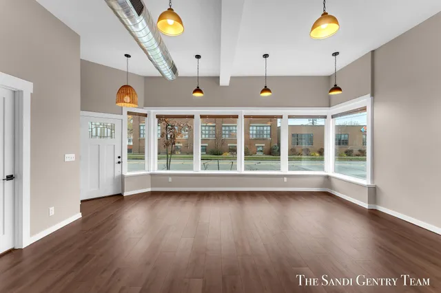 $549,900 | 300 North 7th Street, Unit 1 MAIN, Grand Haven, MI 49417