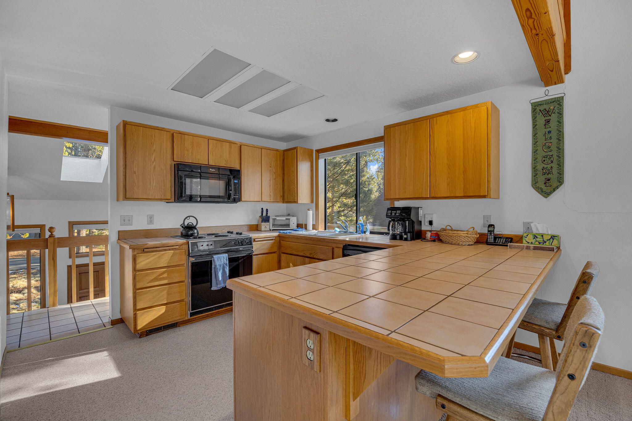 58035 Kinglet Road, Unit 16 Bend, OR 97707 - Photo 14 of 53