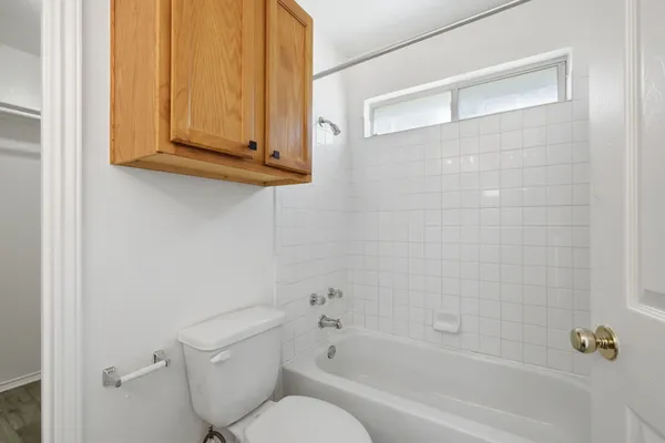 $1,645 | 2849 Southampton Way, Unit B, Round Rock, TX 78664