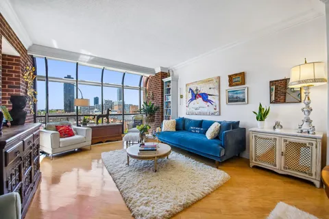 $1,250,000 | 1 Greene Street, Unit PH808, Jersey City, NJ 07302