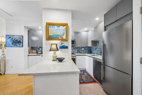 $1,250,000 | 1 Greene Street, Unit PH808, Jersey City, NJ 07302