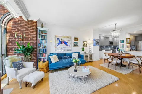 $1,250,000 | 1 Greene Street, Unit PH808, Jersey City, NJ 07302
