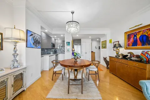 $1,250,000 | 1 Greene Street, Unit PH808, Jersey City, NJ 07302