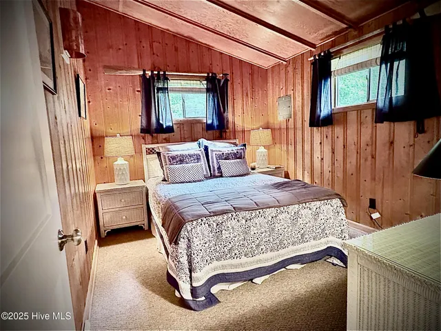 $525,000 | 2810 Canal Cove Road, Lake Waccamaw, NC 28450