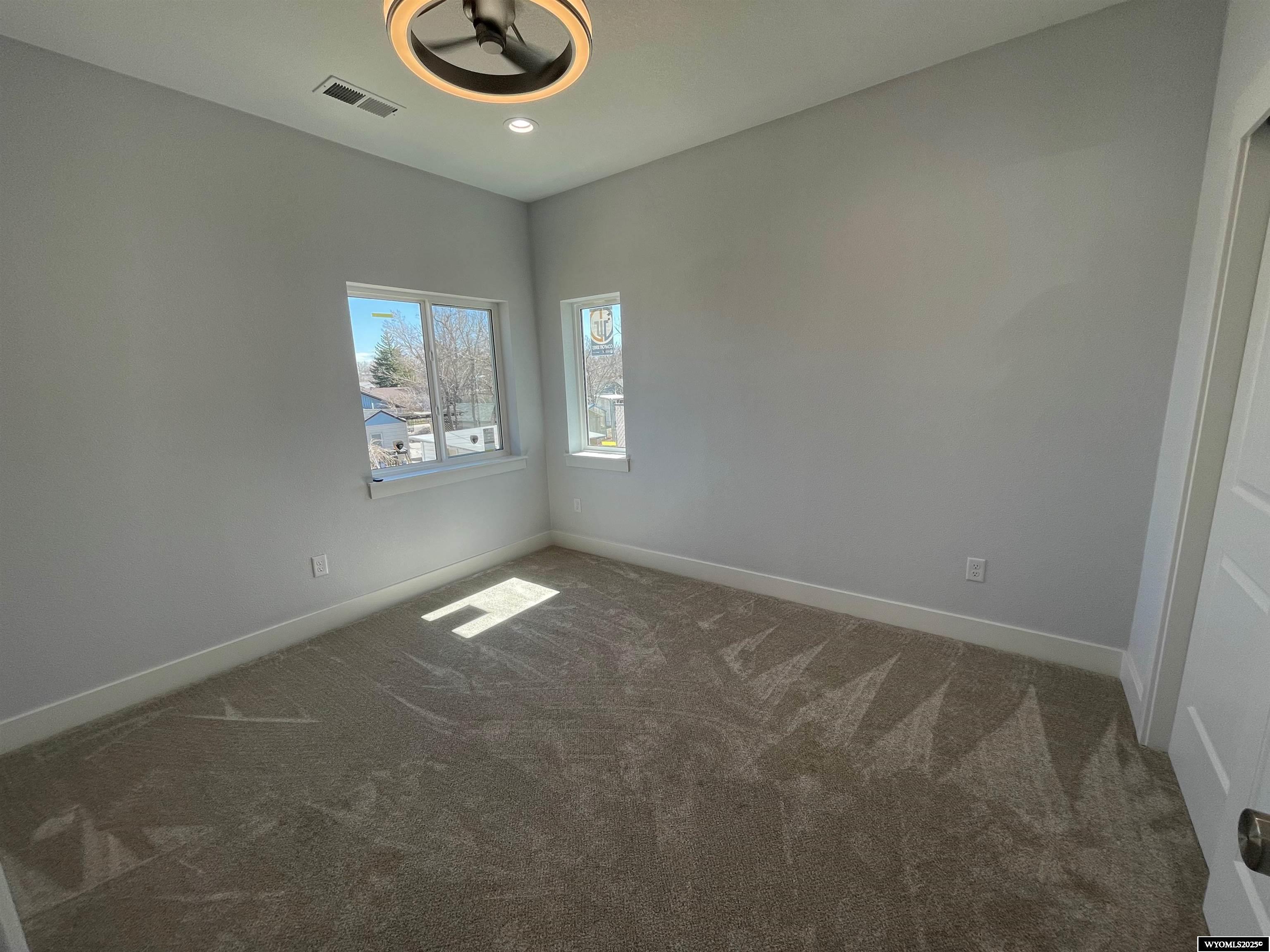 1149 Farnum Street Casper, WY 82601 - Photo 17 of 28