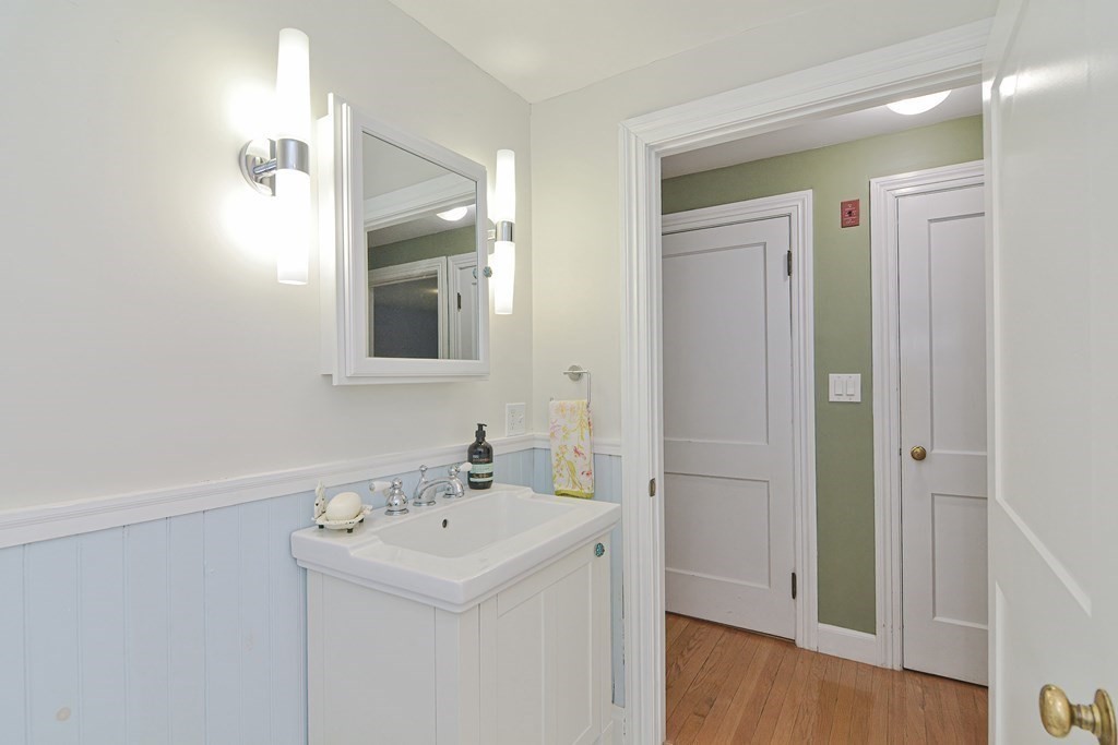61 Hilldale Road Ashland, MA 01721 - Photo 25 of 38 Gallery Image 25