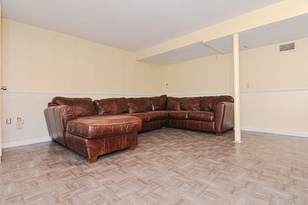 61 Hilldale Road Ashland, MA 01721 - Photo 36 of 38 Gallery Image 36